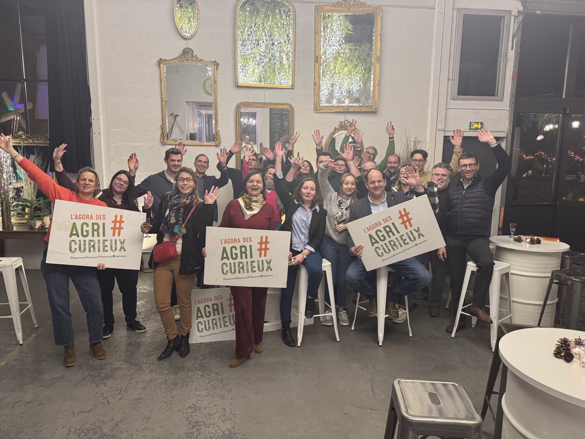 Photo de groupe pour le lancement de la 8e édition dans l'Oise de l'Agricurieux Tour.